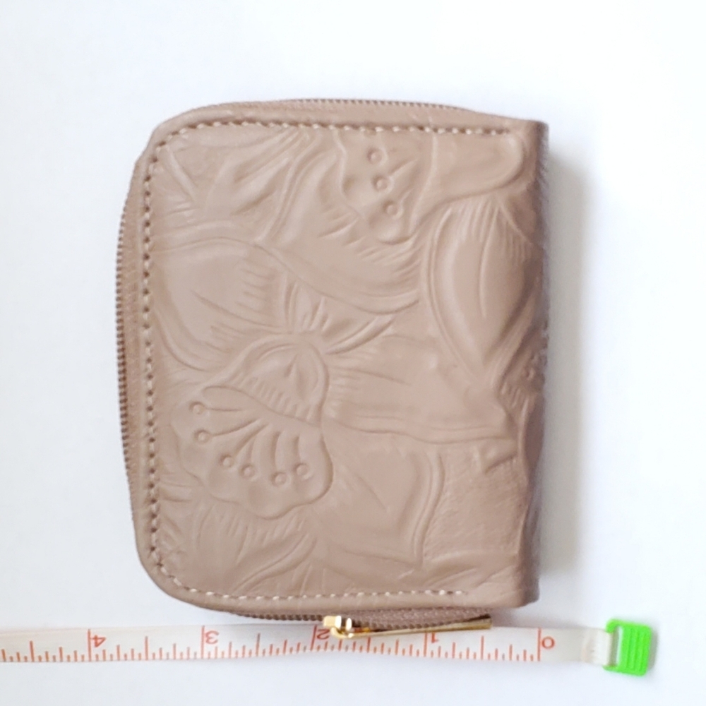 Mini Tan Hand Tooled Leather Wallet With Zipper NWOT